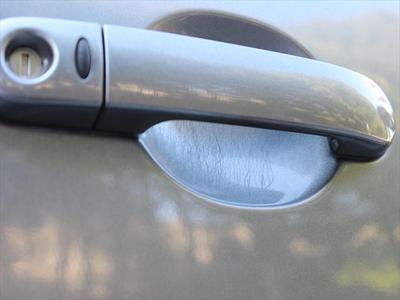 キズや凹みを直す板金修理も対応