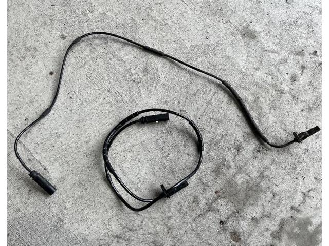 ＢＭＷ　１シリーズ  スピードセンサー交換　車輪速センサ交換　大和郡山市　奈良市　天理市　橿原市　香芝市　五條市　奈良県全域　全国大歓迎