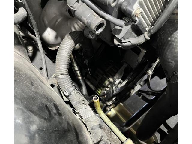 日産　フェアレディＺ　オイル漏れ点検　パワーステアリングポンプ交換　スパークプラグ交換　大和郡山市　奈良市　天理市　橿原市　香芝市　五條市　奈良県全域　全国大歓迎
