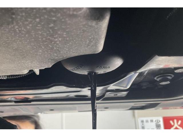 【ボルボ　ＸＣ６０】　エンジンオイル交換+SOD-1Plus添加で予防整備！_ UD4204TXC　エンジンオイル交換　予防整備　