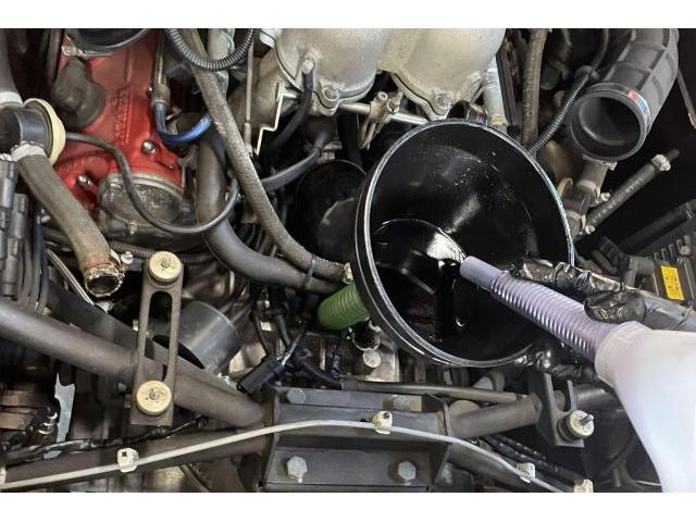 【フェラーリ　３４８】MTオイル交換+SOD-1Plus添加で予防整備！_F348S　MTオイル交換　予防整備　2速ギヤが入りにくい