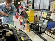 車検専用ラインも完備しています作業もスムーズでお待たせいたしません