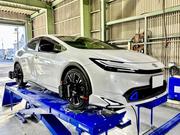 最新式ハンター製４輪アライメントテスター完備