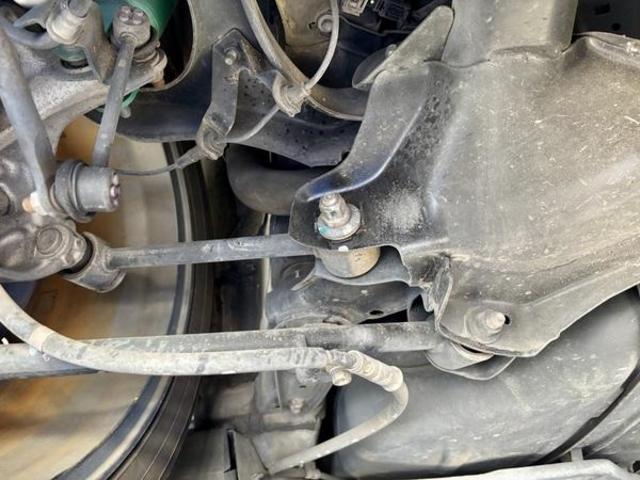 ホンダ　アコードツアラー　サスペンション・足回りパーツ取付　4輪アライメント調整　ハンドル調整　安い　岐阜市　大垣市　羽島市　各務原市　瑞穂市　本巣市　美濃加茂市　北方町　稲沢市　一宮市　愛西市　名古屋市　清須市　江南市　滋賀県