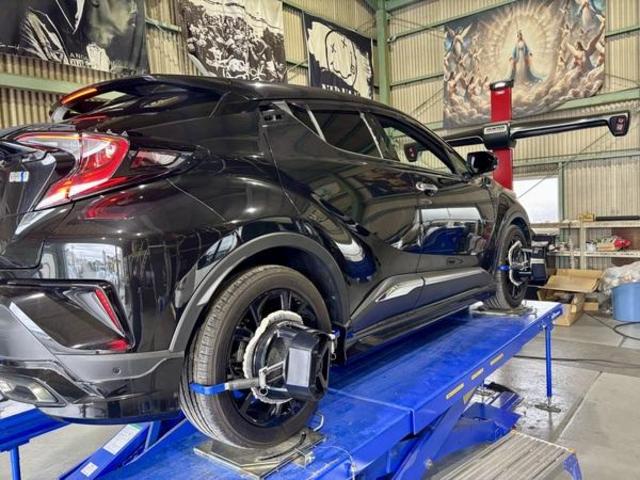 トヨタ　Ｃ－ＨＲ　サスペンション・足回りパーツ取付　4輪アライメント調整　バランス調整　安い　岐阜市　大垣市　羽島市　各務原市　瑞穂市　本巣市　美濃加茂市　北方町　稲沢市　一宮市　愛西市　名古屋市　清須市　江南市　滋賀県