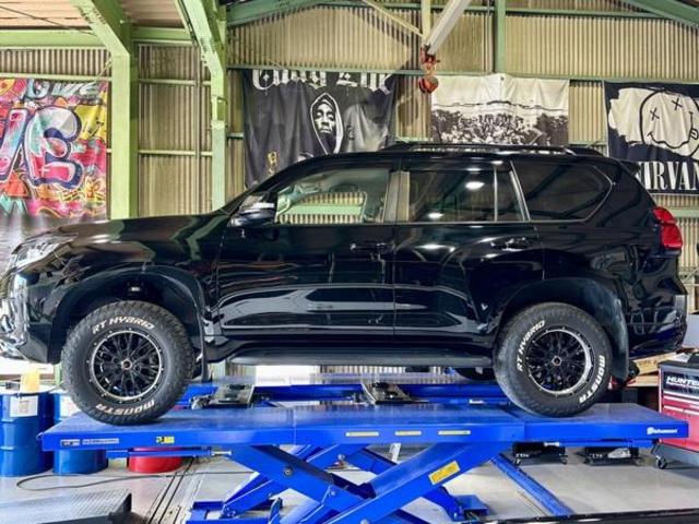 トヨタ　ランドクルーザープラド　サスペンション・足回りパーツ取付　ACCイージーアップスペーサー　4輪アライメント調整　安い　岐阜市　大垣市　羽島市　各務原市　瑞穂市　本巣市　美濃加茂市　北方町　稲沢市　一宮市　愛西市　名古屋市　清須市