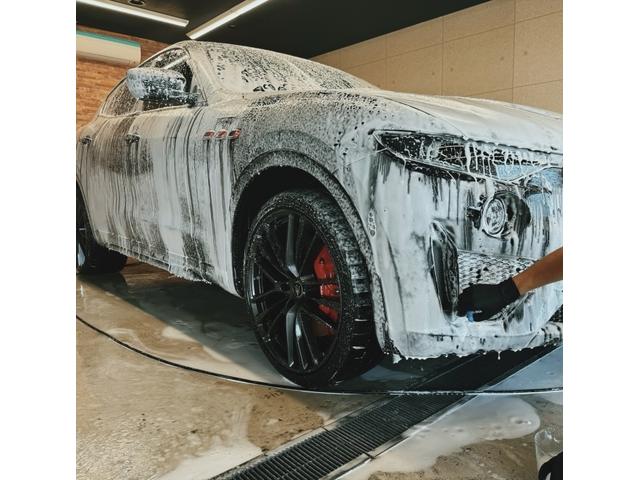 極上洗車で愛車をキレイにします♪