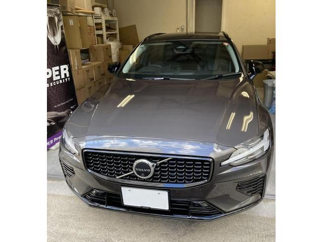 ボルボ　Ｖ６０　ルームミラー型ドラレコ取付