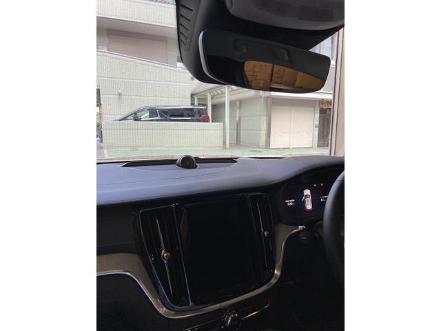 ボルボ　Ｖ６０　ルームミラー型ドラレコ取付