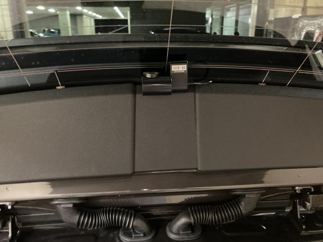 ボルボ　Ｖ６０　ルームミラー型ドラレコ取付