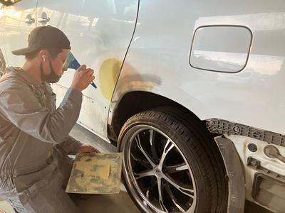 Car shop ADVANの画像