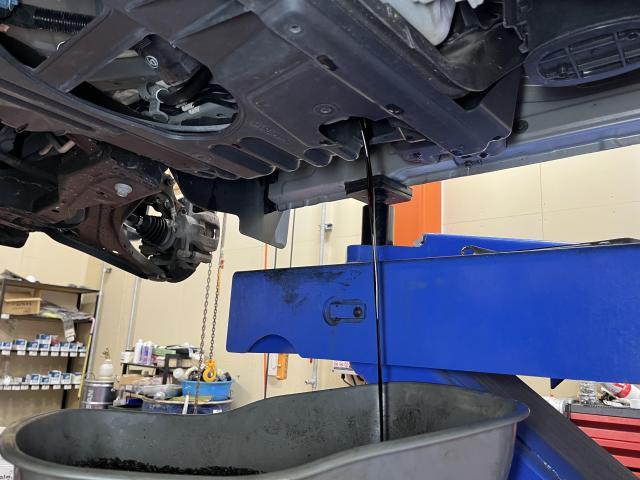 ダイハツ ハイゼットカーゴ 法定点検 1年点検 12ヵ月点検 オイル交換 エレメント交換 エンジンオイル ワイパーゴム交換 石川県 小松市 能美市 川北町 白山市 野々市市 金沢市 新車 中古車 マイカーリース スーパー乗るだけセット