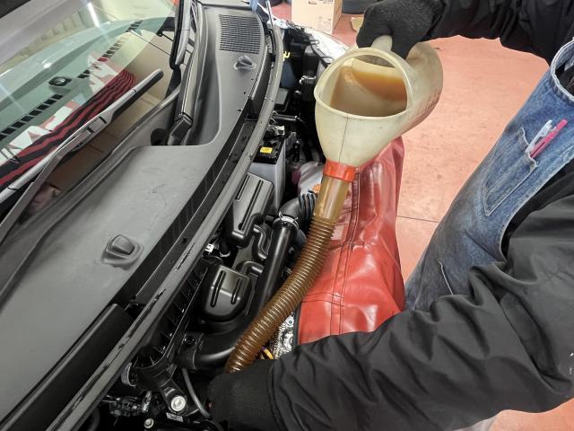 ダイハツ　ムーヴキャンバス　ガソリン車用(オイル交換)　エンジンオイル　石川県　小松市　能美市　川北町　白山市　野々市市　金沢市　新車　中古車　マイカーリース　スーパー乗るだけセット