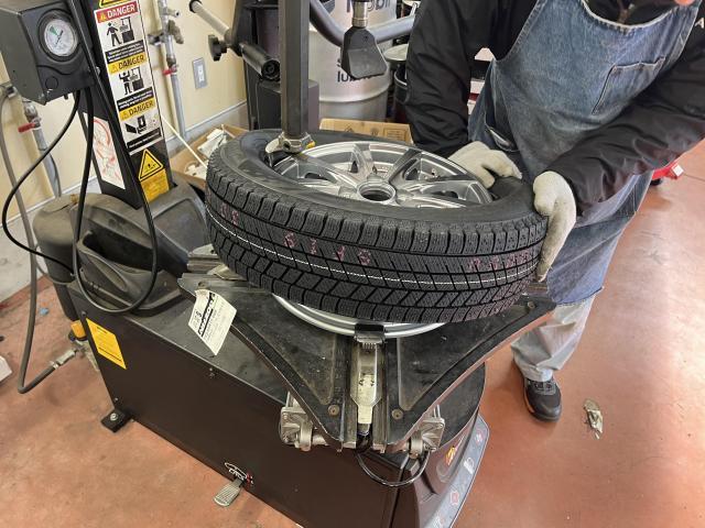 ダイハツ　タフト　ホイール・タイヤ交換　スタッドレスタイヤ　組付け　ブリヂストン　石川県　小松市　能美市　川北町　白山市　野々市市　金沢市　新車　中古車　スーパー乗るだけセット　マイカーリース