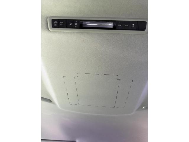 アルファード30後期 純正フリップダウンモニター取付 V12T-R66C アルファード30後期 純正フリップダウンモニター取付 V12T-R66C