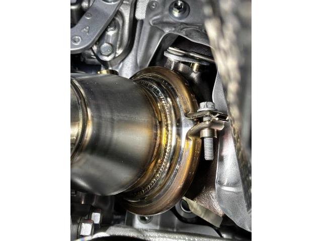 トヨタ　ＧＲヤリス　レボリューション　キャタライザー取付　東京/埼玉/武蔵村山/立川/昭島/所沢/入間/八王子/福生/羽村/東大和/日野/国立