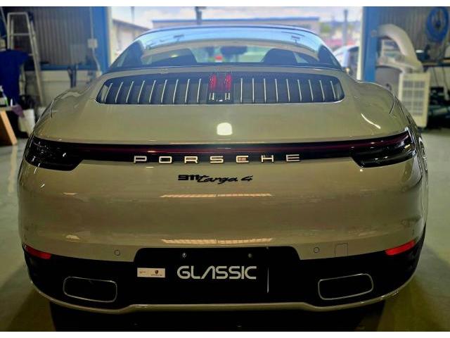 箕面市　ポルシェ　タルガ　９１１　カーフィルム　GLASSIC