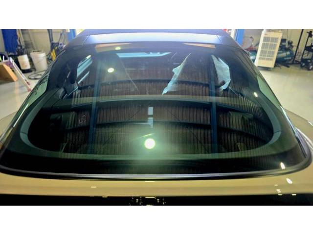 箕面市　ポルシェ　タルガ　９１１　カーフィルム　GLASSIC