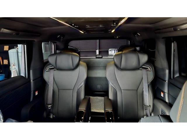 大阪府箕面市　トヨタ　AGH40　アルファード　カーフィルム　スモーク　GLASSIC（グラシック）