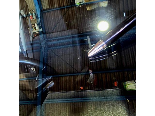 大阪市淀川区　トヨタ　ヴォクシー　フロントガラスリペア　飛び石　GLASSIC（グラシック）