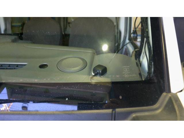 大阪府茨木市　スズキ　エブリイ　飛び石　フロントガラス交換　エーミング　GLASSIC（グラシック）