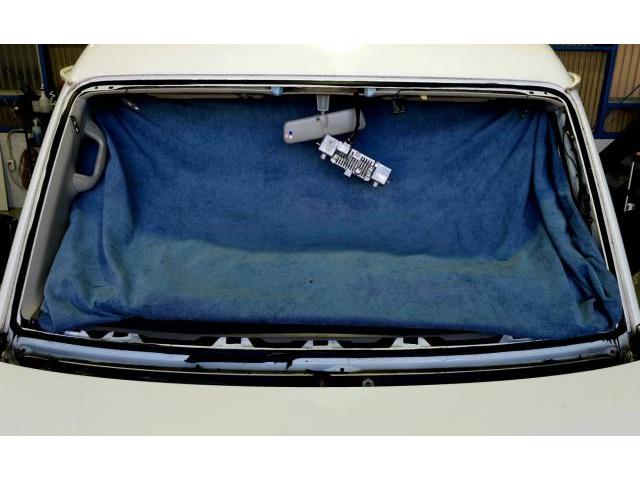 大阪府茨木市　スズキ　エブリイ　飛び石　フロントガラス交換　エーミング　GLASSIC（グラシック）