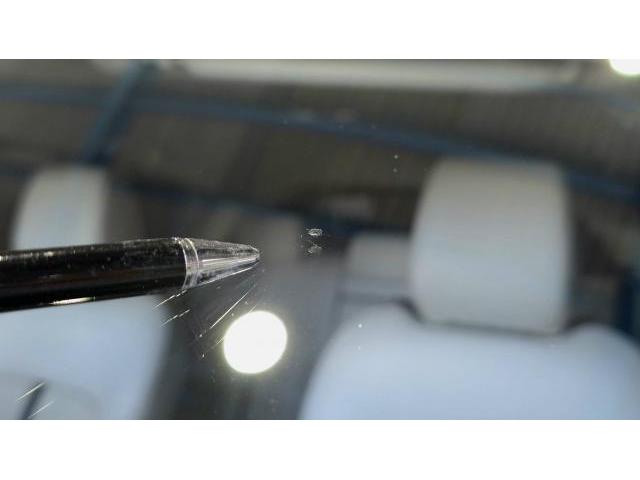 大阪府箕面市　マツダ　ＣＸ－６０　飛び石　フロントガラスリペア　GLASSIC（グラシック）