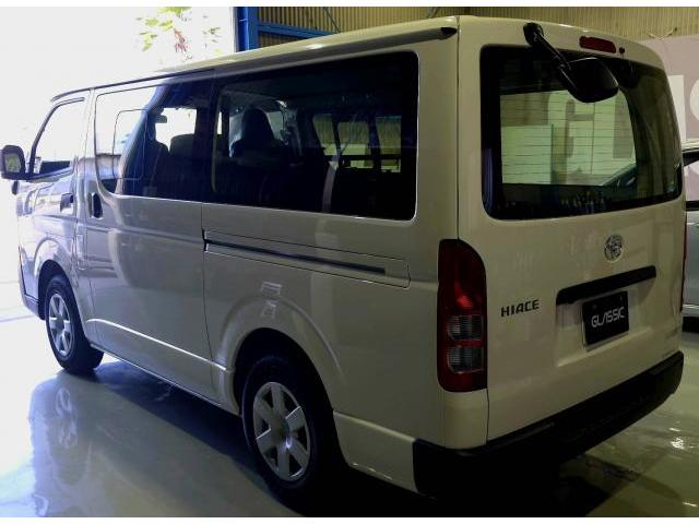 大阪市城東区　トヨタ　ハイエース　カーフィルム　スモーク　GLASSIC（グラシック）