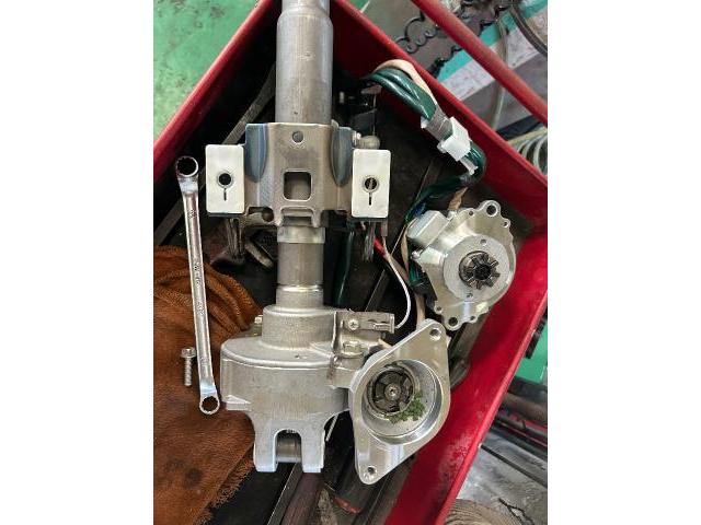 トヨタ　３０プリウス　　段差で異音　ステアリングコラム　インタミシャフト　交換