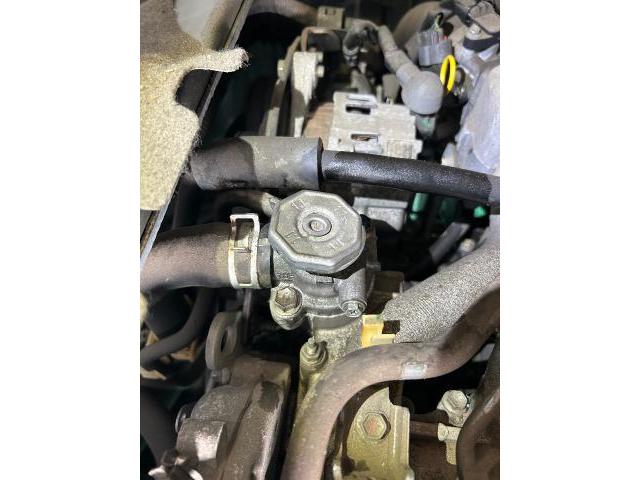 スズキ　エブリイ　オーバーヒート　サーモスタット・ハウジングケース・キャップ交換