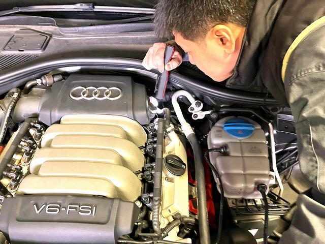 輸入車や・・・