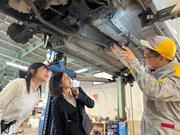 ホリデー車検は立ち合い説明を行い整備士が丁寧に説明しながら、お客様の要望に合わせた整備を行います！