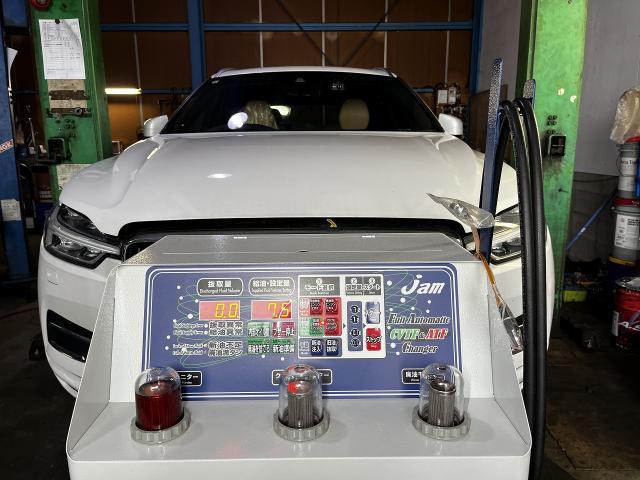 ボルボ ＸＣ６０ トルコン太郎ATF圧送交換 ＆ エンジンオイル交換！ 菊陽町　熊本市東区　中央区　北区　南区　西区　大津町　合志市　宇土市　宇城市　益城町　天草市　阿蘇市