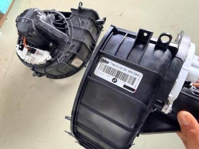 ＢＭＷ・F15・Ｘ５・50iブロアモーター&ブロアレジスター交換。坂戸市　鶴ヶ島市　日高市　毛呂山町　越生町　ときがわ町　鳩山町　東松山市　川越市　狭山市　入間市　他地域大歓迎です。