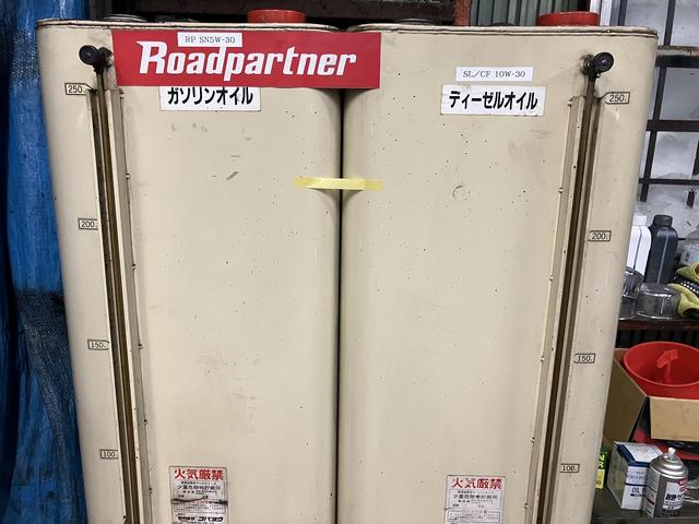 オイル交換のみでのご来店も勿論大歓迎です。