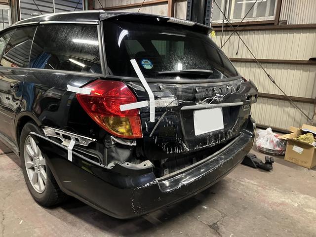 お車のキズ凹み直しから大きな損傷修復までＯＫ。