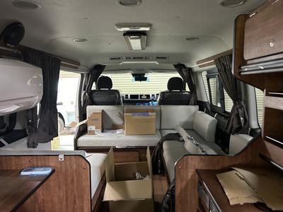 キャンピングカーなどの整備も