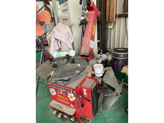 タイヤチェンジャー完備