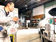 【工程３】スタッド溶接機で凹みを修復します