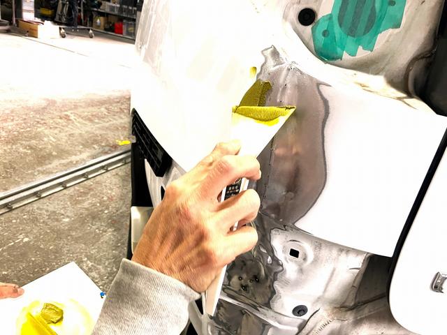 【工程６】パテで成形していきます