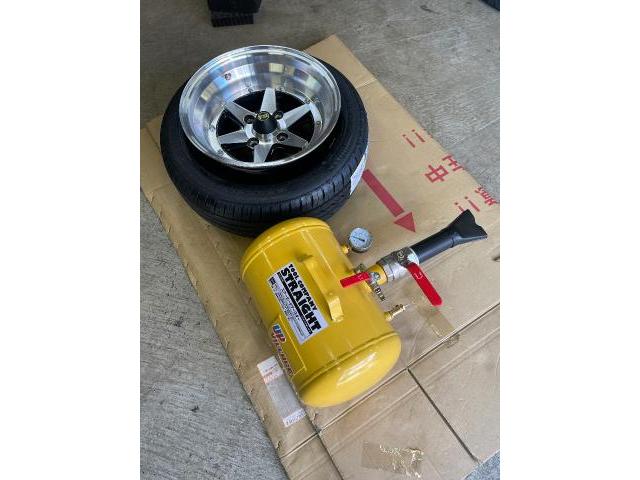 日産 c33ローレル タイヤ交換 組み換え 組替え 引っ張りタイヤ ひっぱり 9j 185/60R15 ロンシャン チーター ビードブースター カスタムカー 岩国市 大竹 廿日市 五日市 玖珂 周東 柳井 周防大島 上関 平生