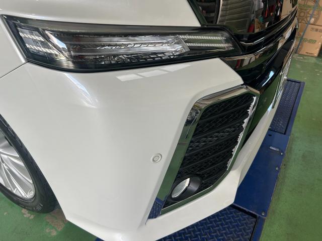 トヨタ　ヴェルファイア　板金・外装補修