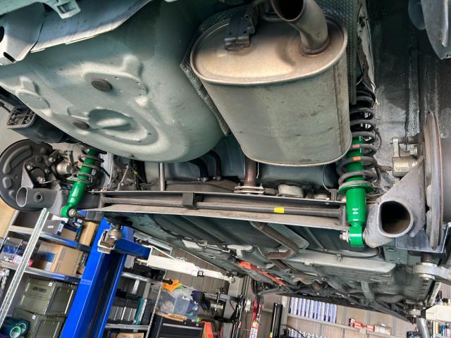 トヨタ　シエンタ　足回り交換　ＴＥＩＮ　ショック交換　リフレッシュ