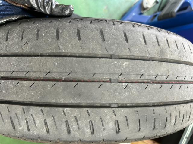 日産　セレナ　ホイール・タイヤ交換