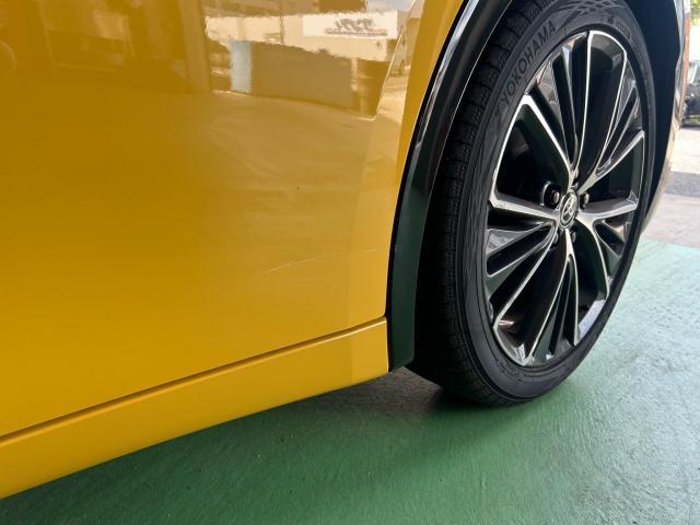 トヨタ　プリウス　キズ・へこみ直し　クイック板金