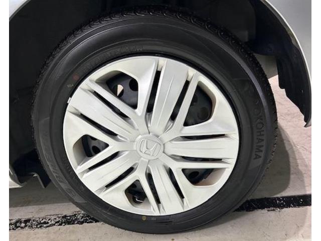 ホンダ　フィット　ホイール・タイヤ交換