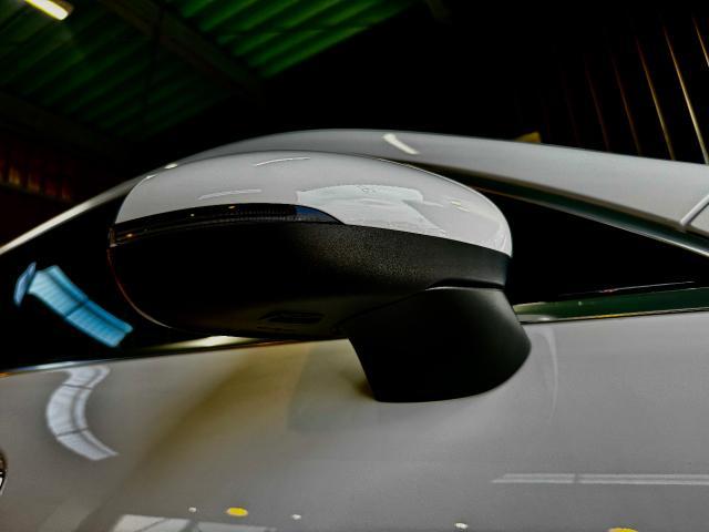 メルセデス・ベンツ　ＣＬＡクラス シューティングブレーク　未塗装樹脂パーツコーティング