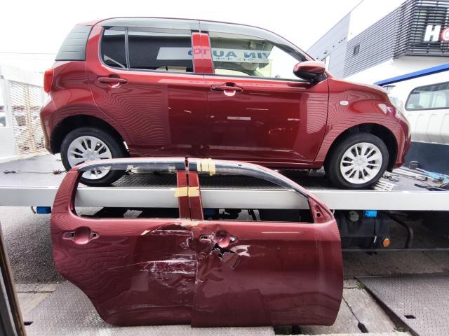 トヨタ　パッソ　板金・外装補修