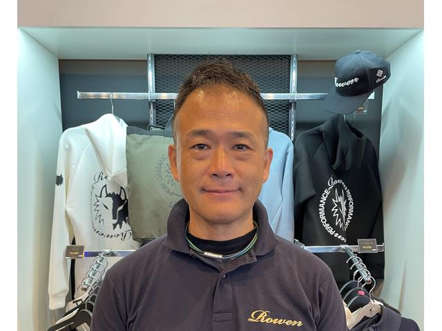 スタッフ紹介1