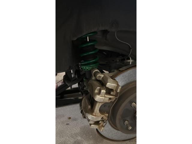 スバル　ＷＲＸ Ｓ４　TEIN　車高調取付